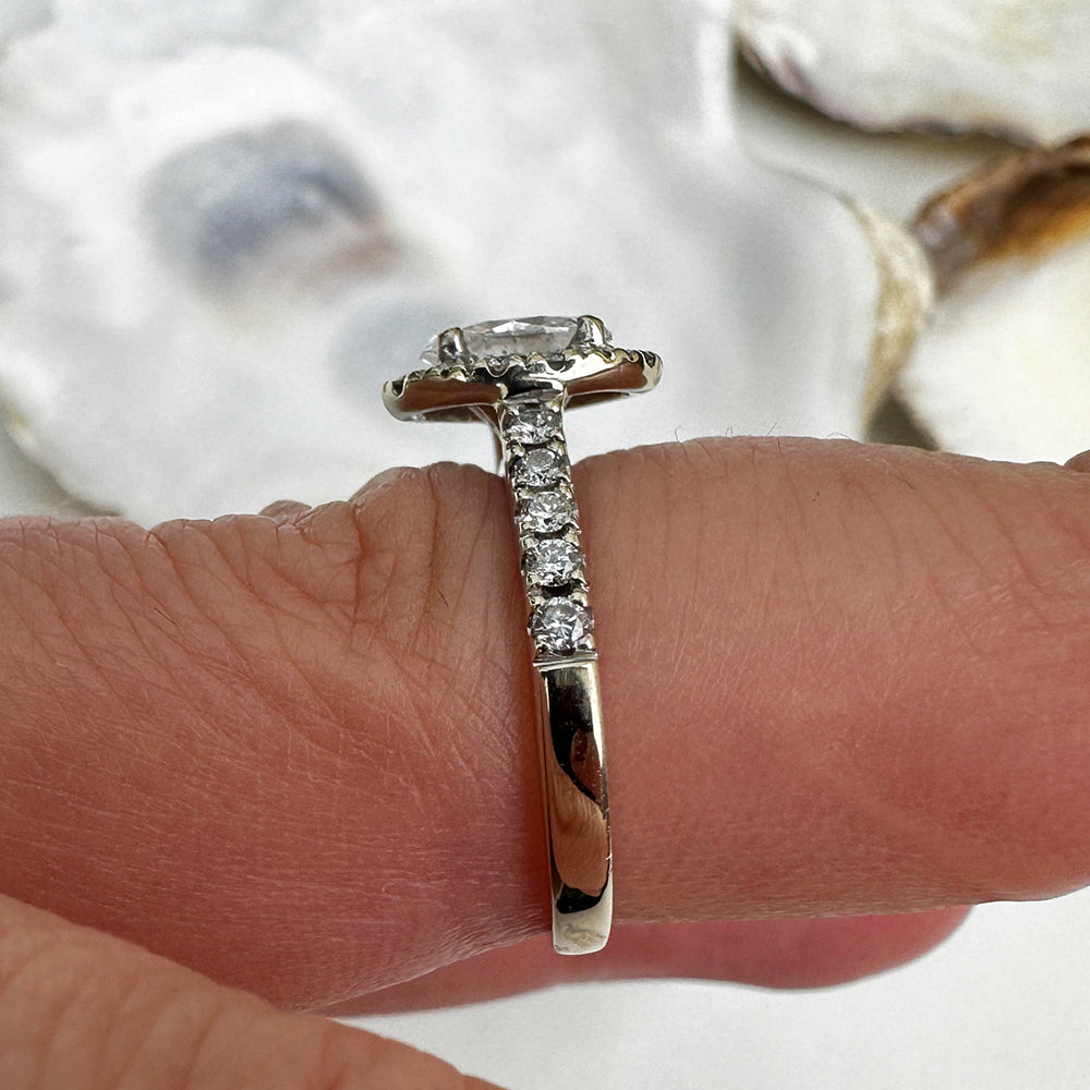 Vintage Oval Cut Diamond Halo Cluster Ring