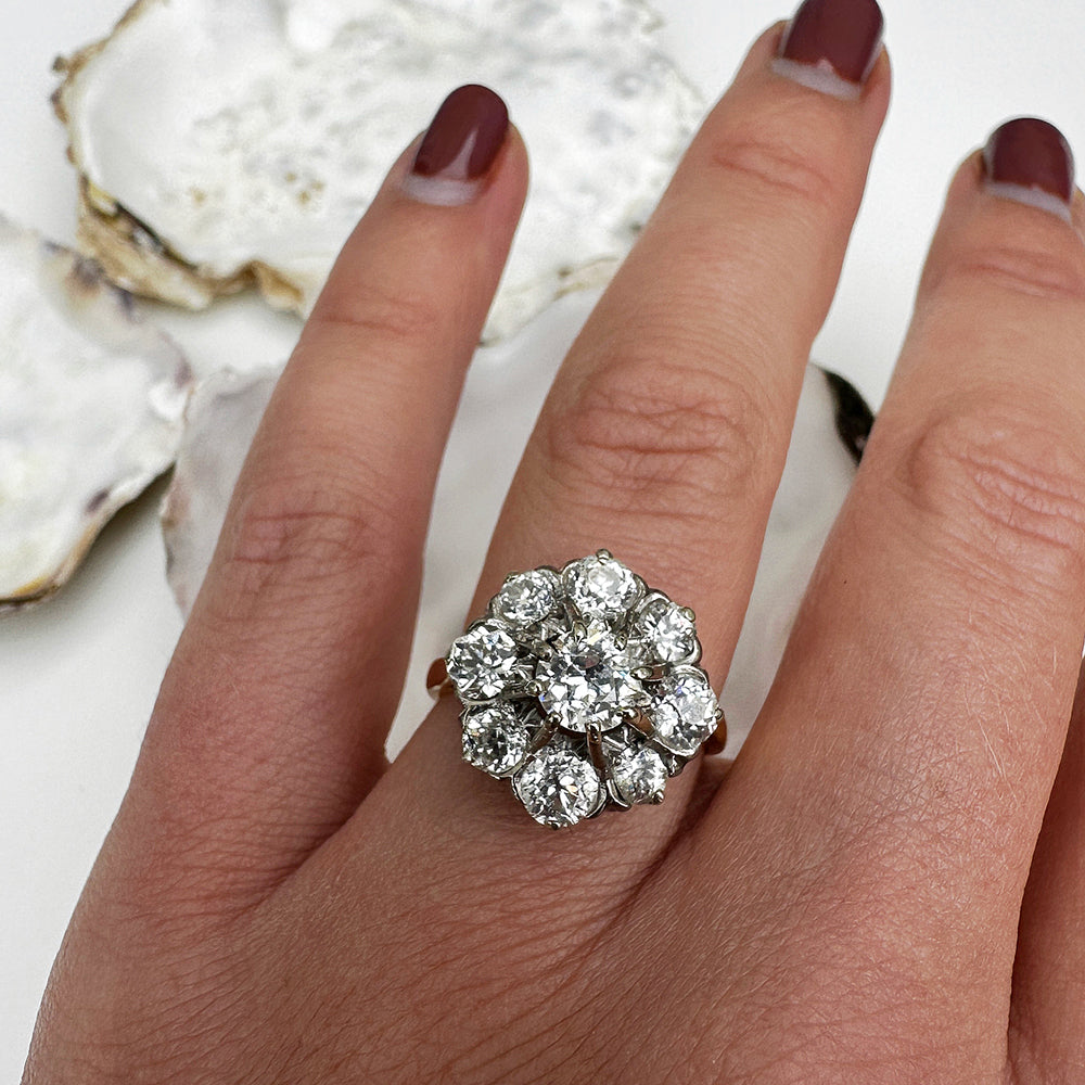 Vintage 1975 2.7ct Daisy Diamond Engagement Ring