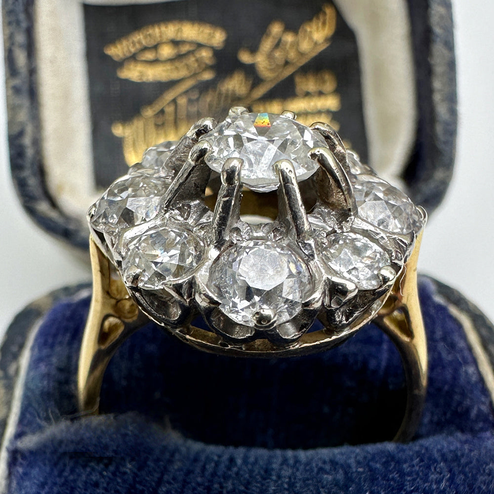 Vintage 1975 2.7ct Daisy Diamond Engagement Ring