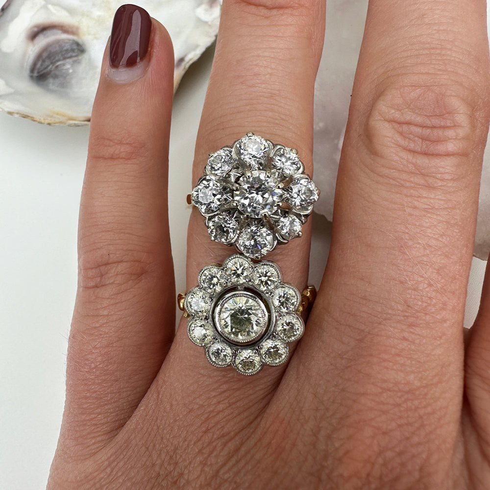 Vintage 1975 2.7ct Daisy Diamond Engagement Ring