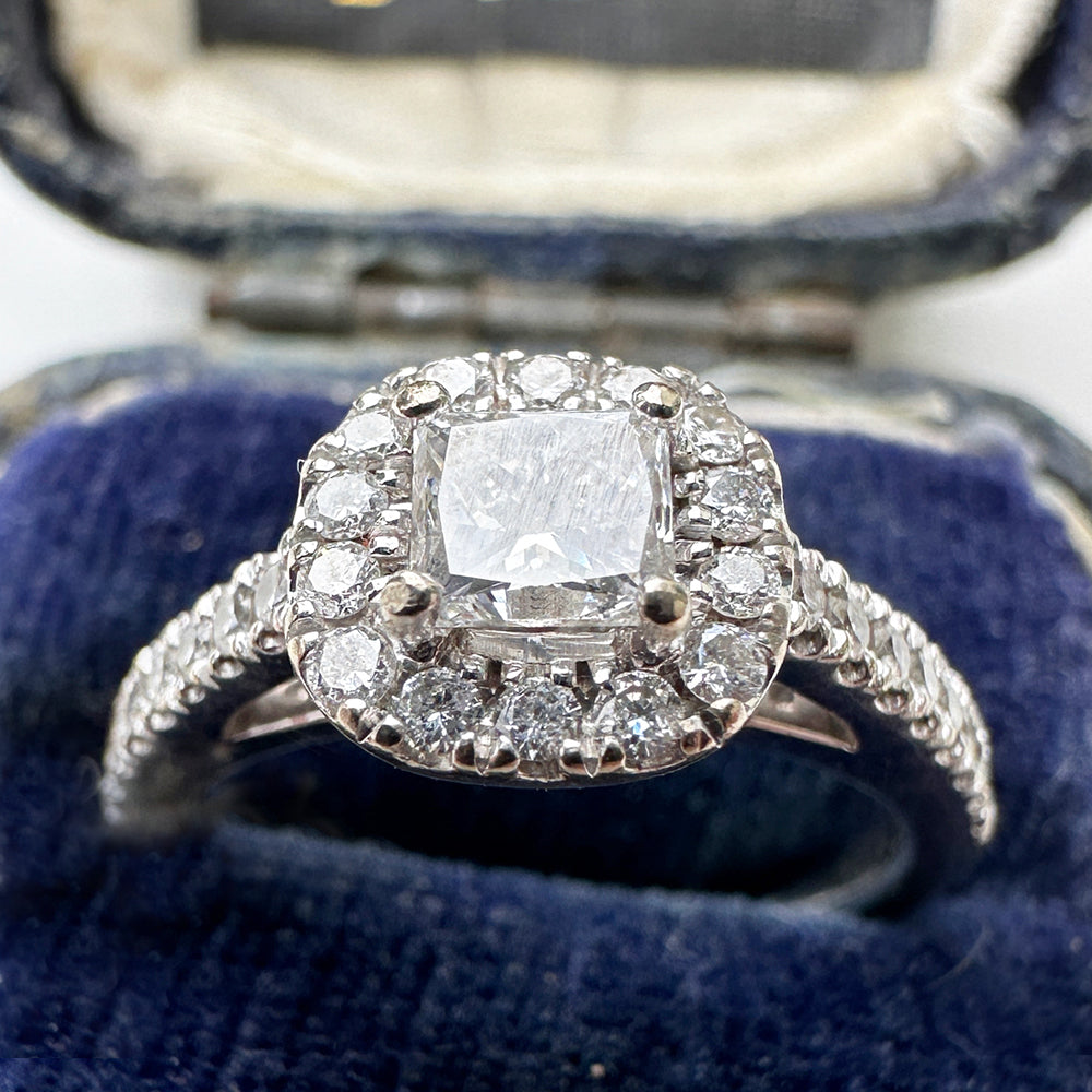 Princess Cut Diamond Engagement Ring