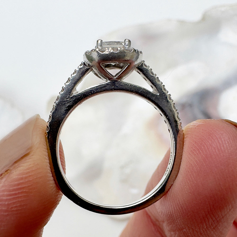 Princess Cut Diamond Engagement Ring