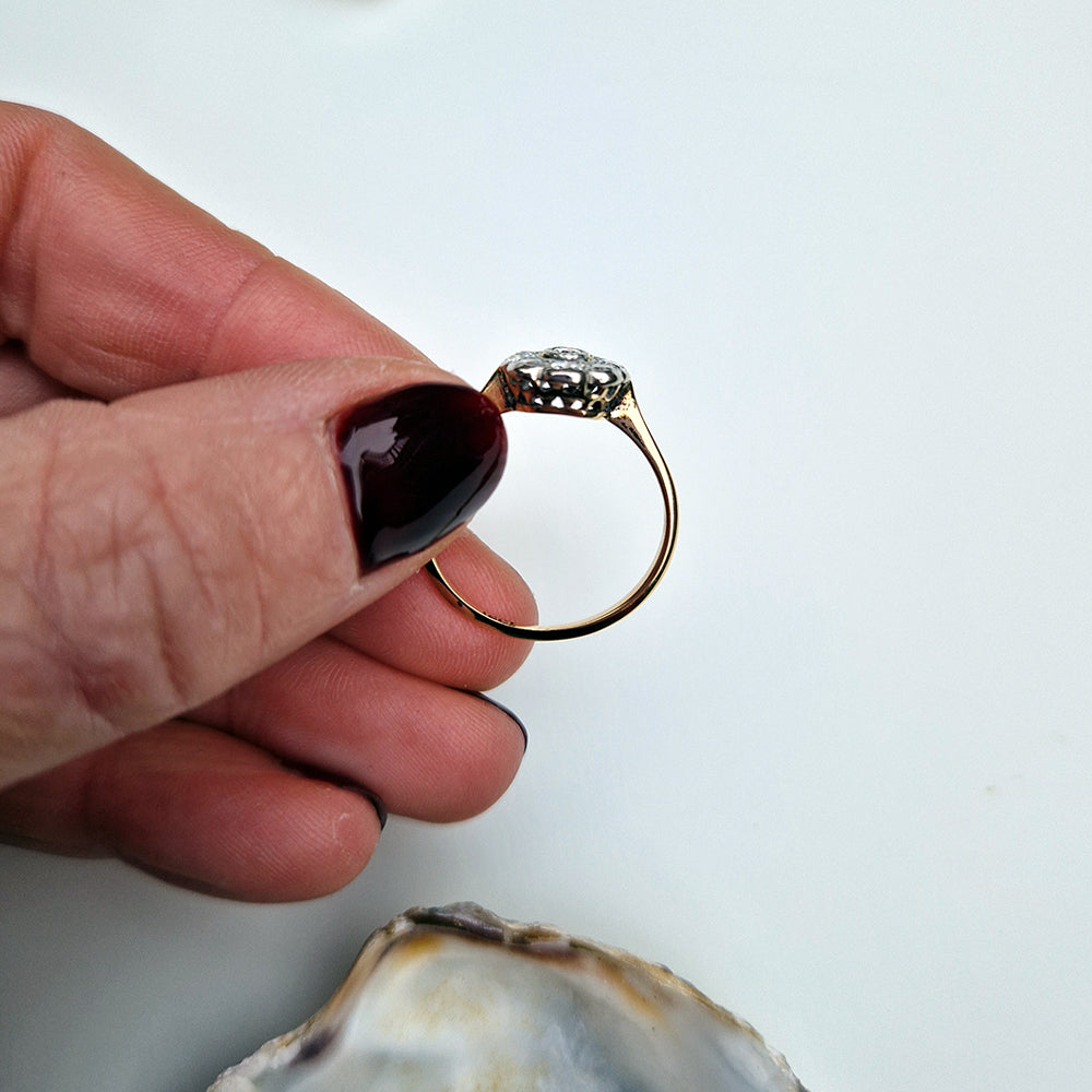 Vintage Diamond Daisy Cluster Ring