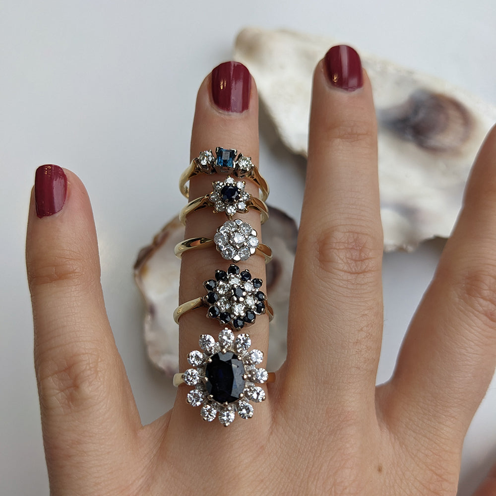 1970 Vintage Sapphire & Diamond Daisy Cluster Ring