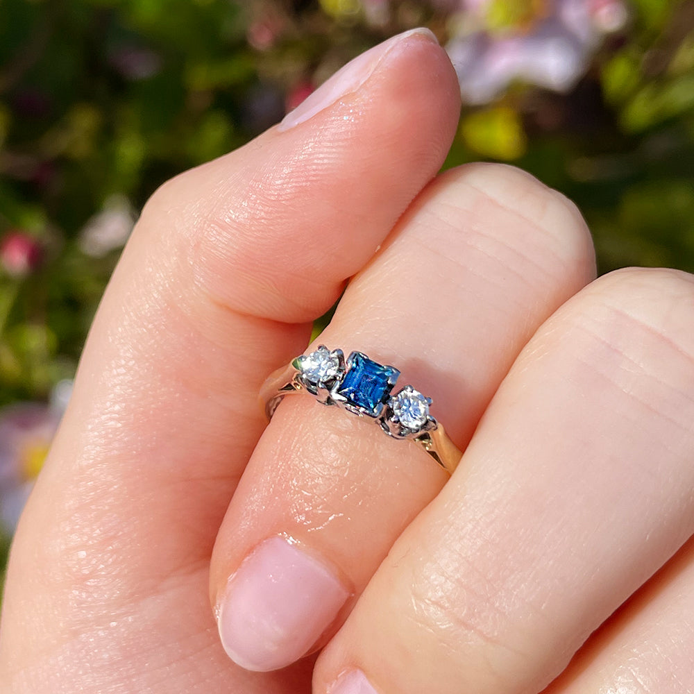 1976 Vintage Sapphire & Diamond Trilogy Ring