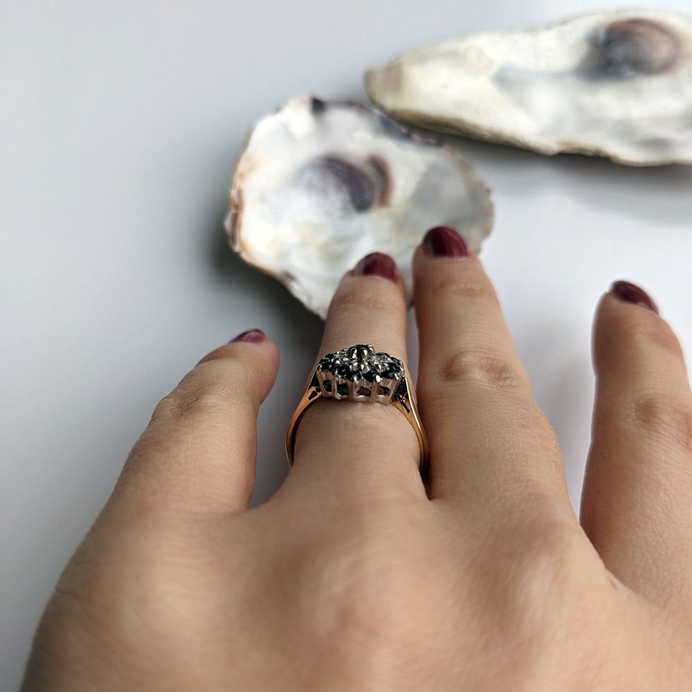 1977 Vintage Sapphire & Diamond Floral Cluster Ring