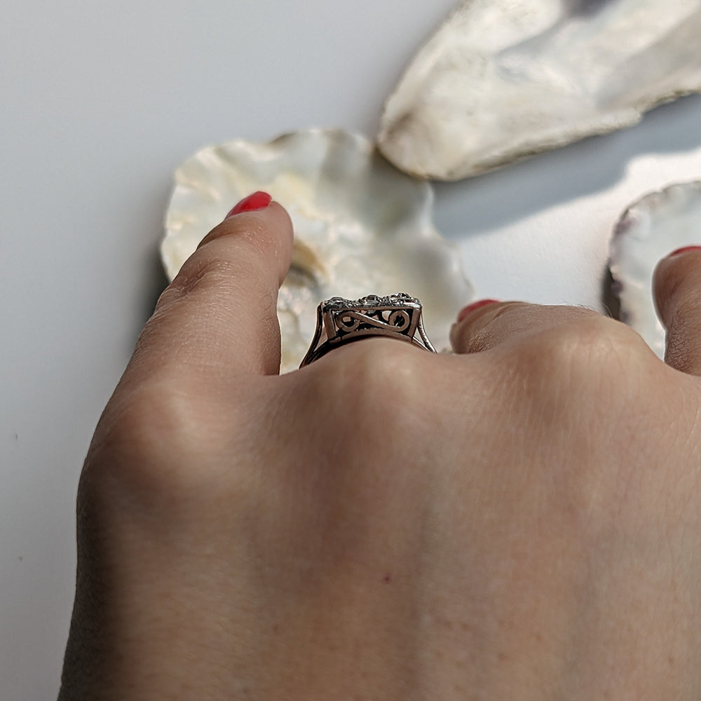 Antique Art Deco Platinum Diamond Ring