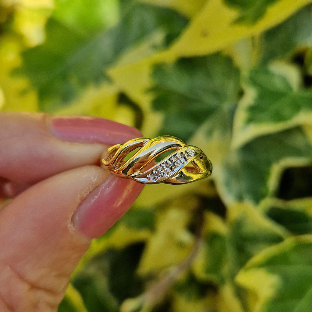 1991 Vintage Diamond Twist Band Ring