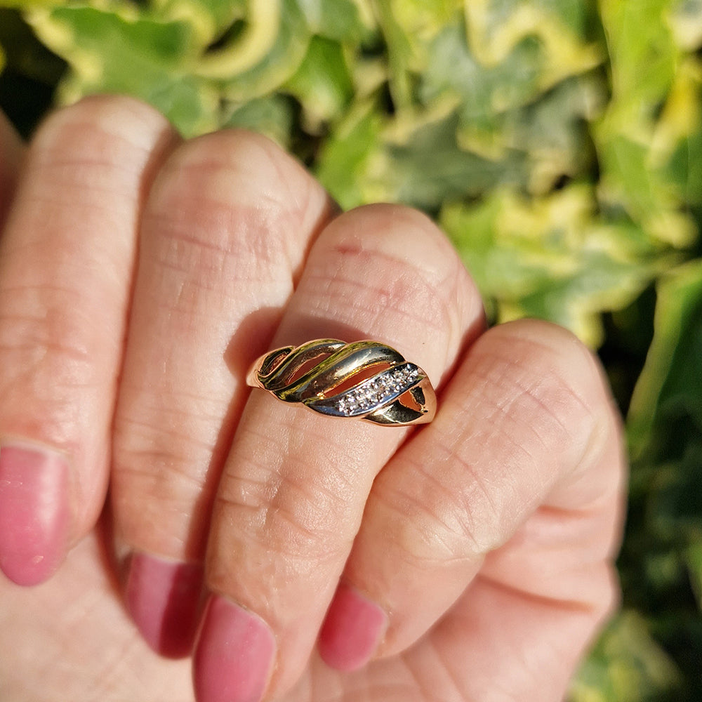 1991 Vintage Diamond Twist Band Ring