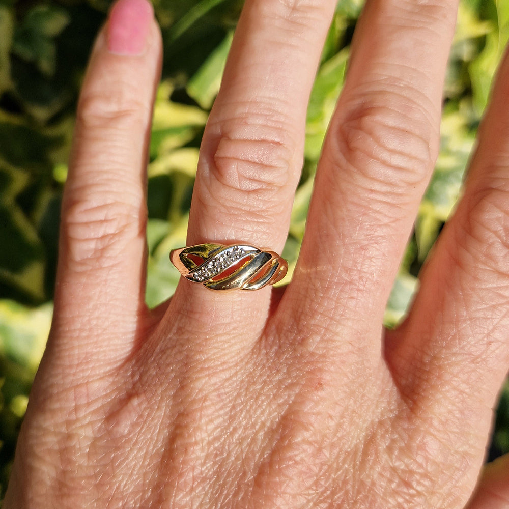 1991 Vintage Diamond Twist Band Ring
