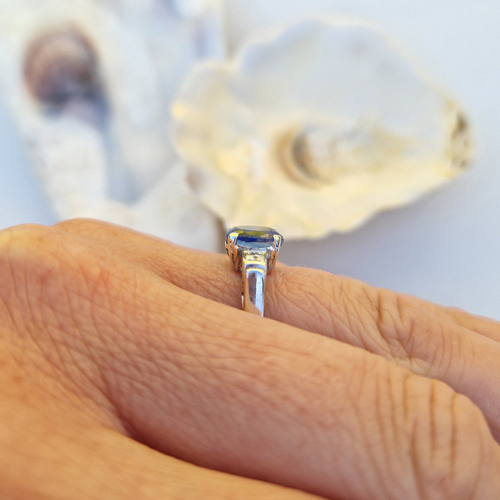 Vintage 1ct Sapphire & Diamond Trilogy Ring