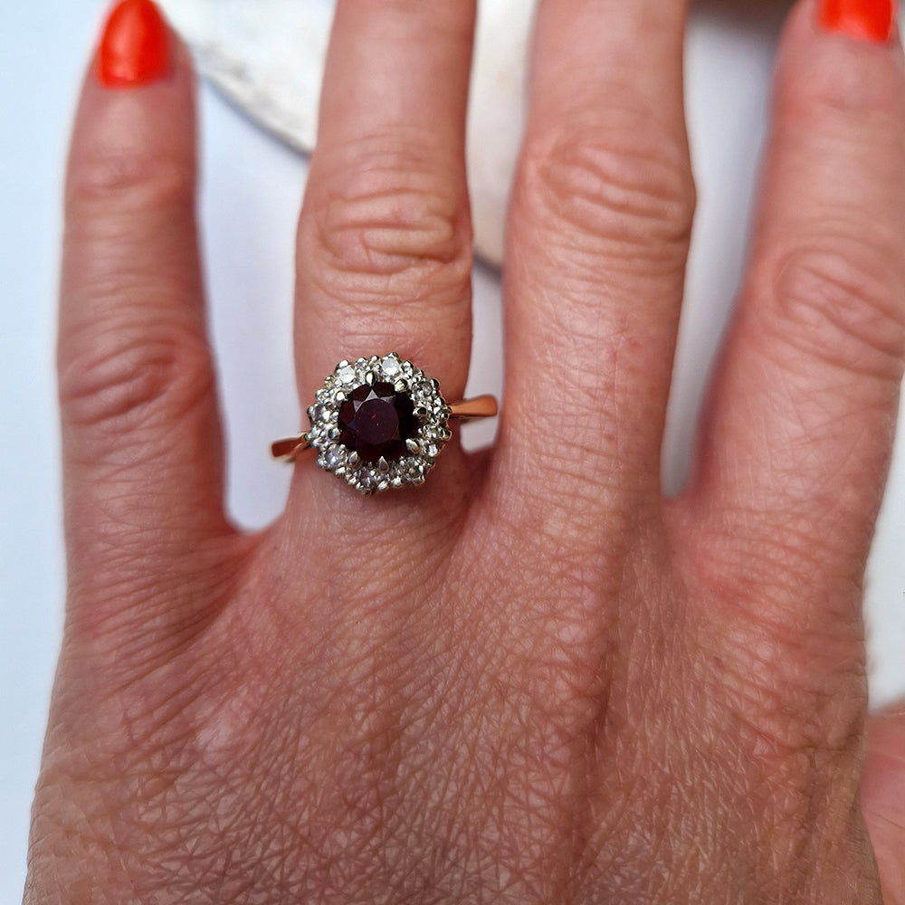 c1970's Vintage Garnet & Diamond Cluster