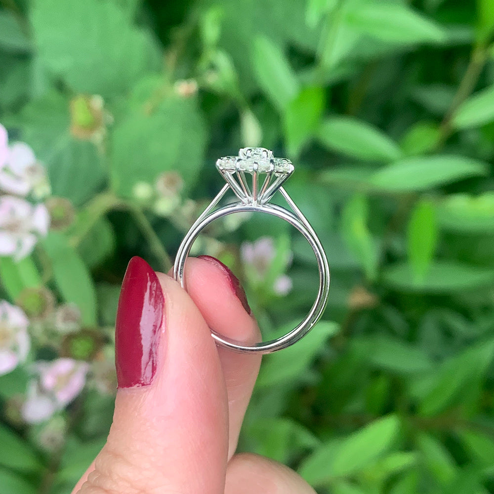 Vintage 1.10ct Diamond Floral Cluster Ring