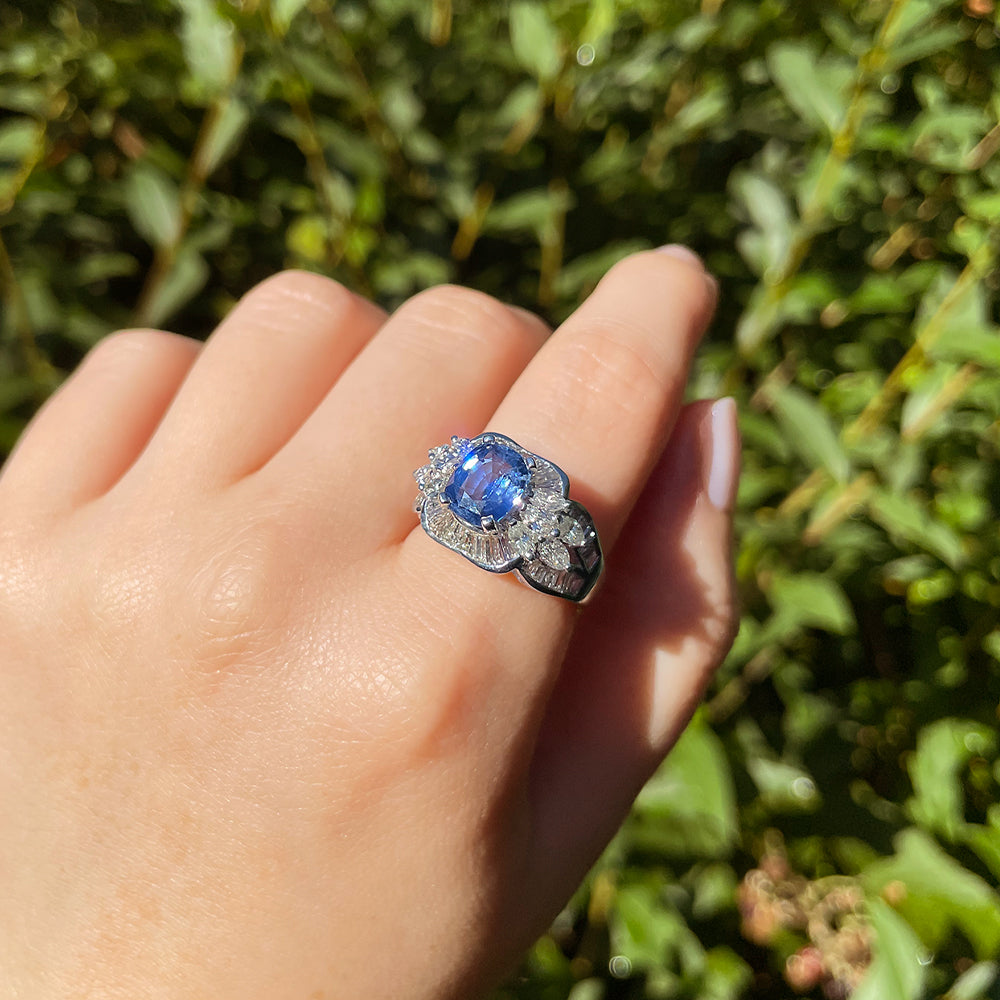 Vintage 3.0ct Sapphire & 3.50ct Diamond Cluster Ring