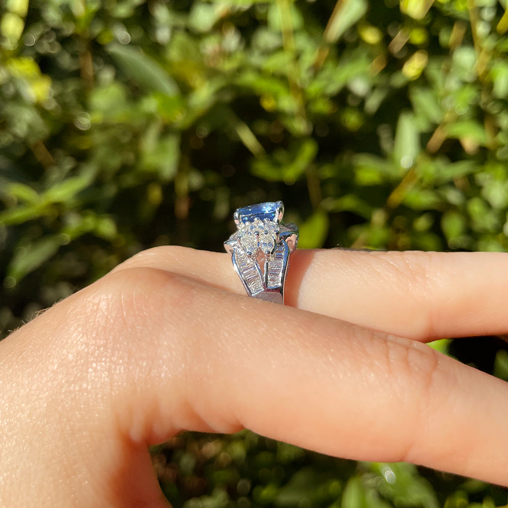 Vintage 3.0ct Sapphire & 3.50ct Diamond Cluster Ring