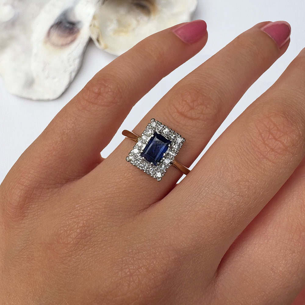 Vintage 0.75ct Sapphire & 0.25ct Diamond Cluster Ring
