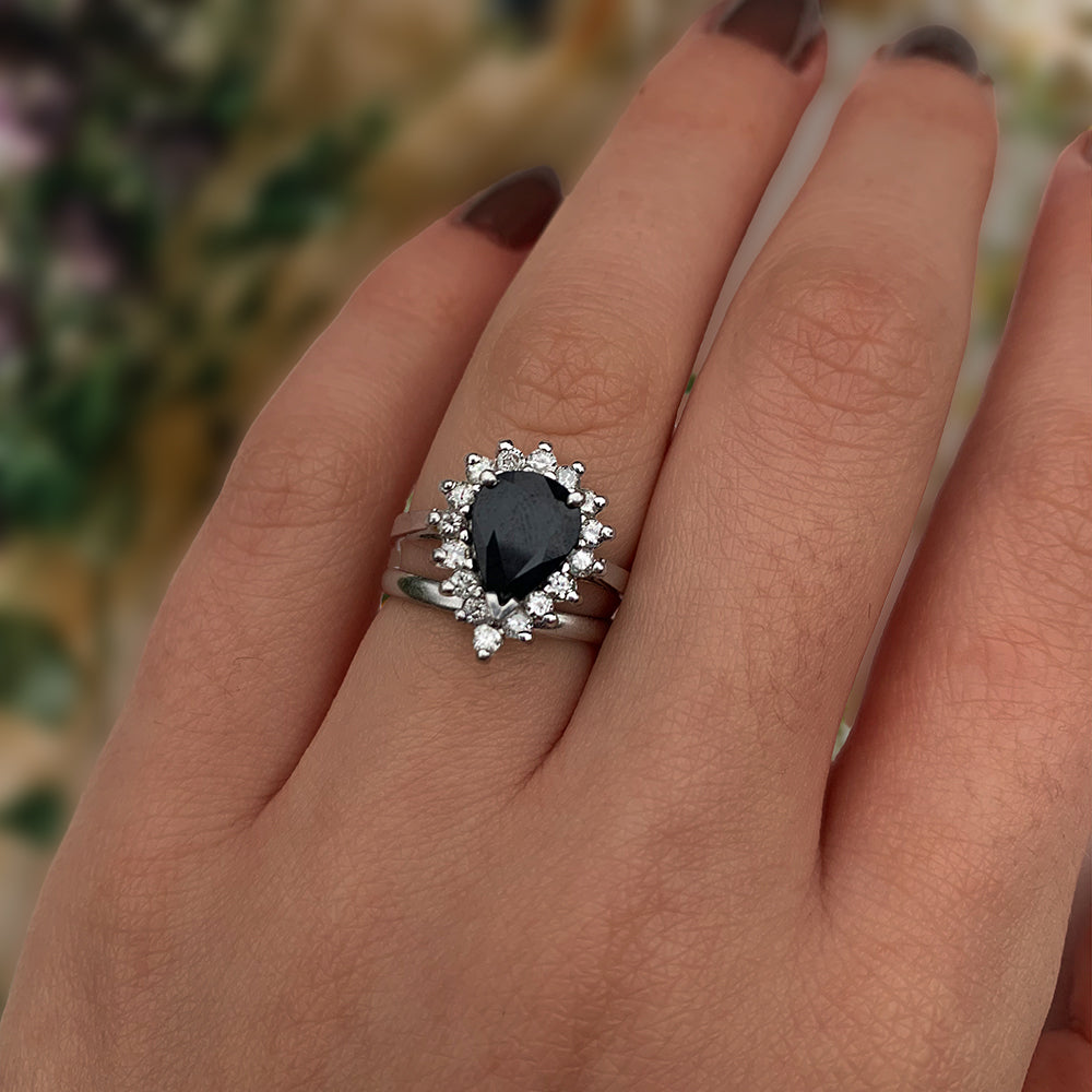 Vintage Platinum 2.80ct Sapphire & 0.50ct Diamond Cluster Ring