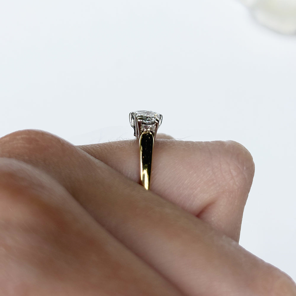 c1980's Vintage 1.50ct Diamond Trilogy Ring