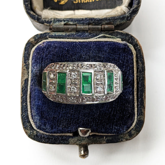 1999 Vintage Emerald & Diamond Cluster Ring