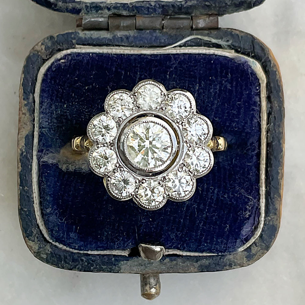 Vintage Art Deco 1.95ct Daisy Diamond Engagement Ring