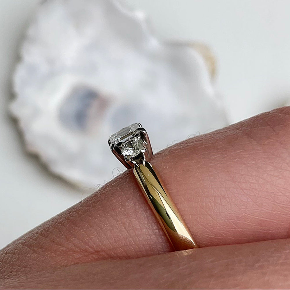 Vintage Vari-cut Diamond Trilogy Ring