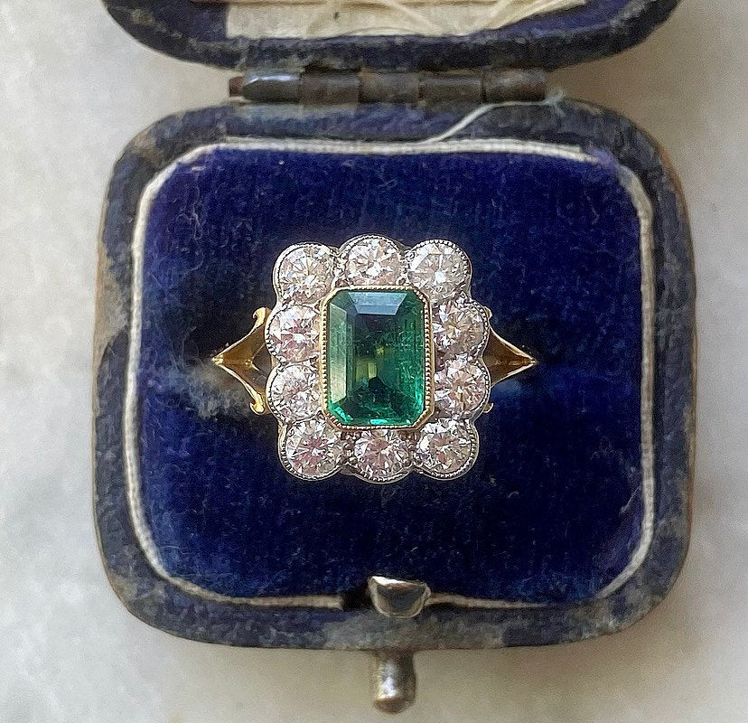 c1970’s Vintage Emerald & Diamond Cut Cluster Ring
