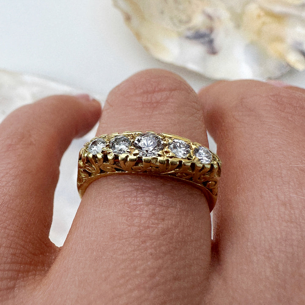 1977 Vintage Diamond Five Stone Ring