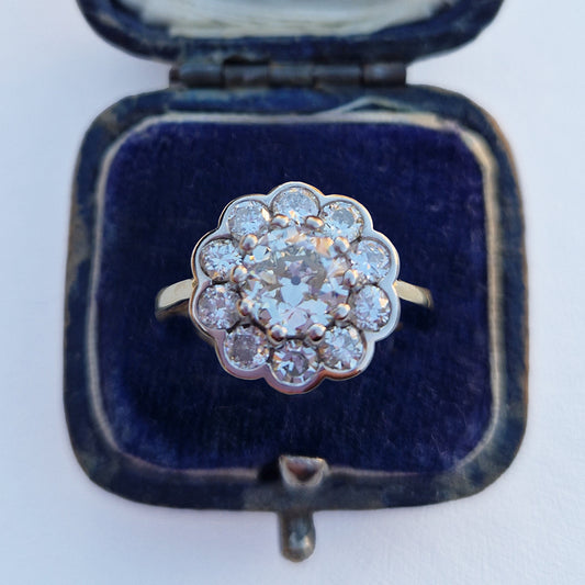 c1980's Vintage Diamond Daisy Ring