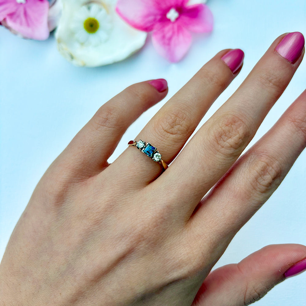 1976 Vintage Sapphire & Diamond Trilogy Ring