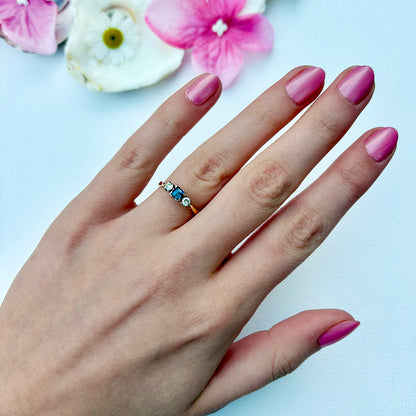 1976 Vintage Sapphire & Diamond Trilogy Ring