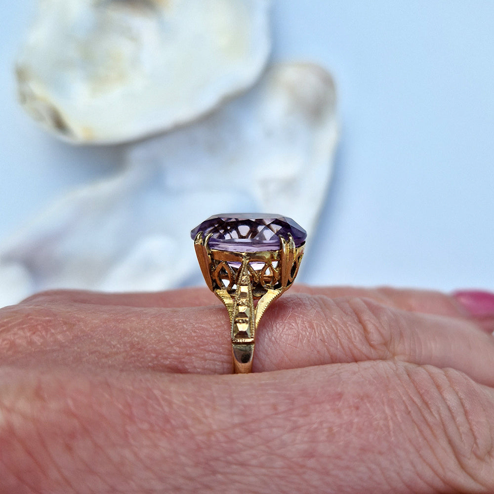 1963 Vintage Amethyst Solitaire Ring