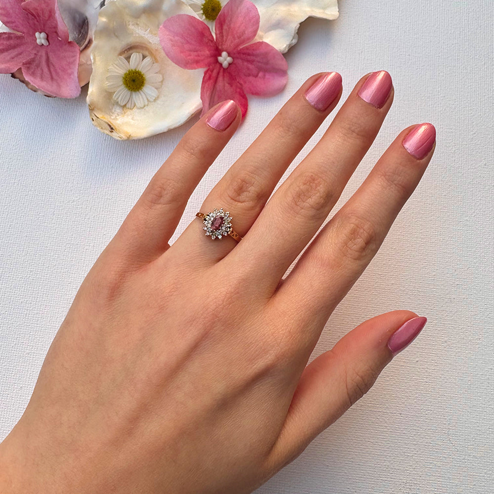 1988 Vintage Ruby & Diamond Cluster Ring