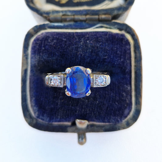 Vintage 1ct Sapphire & Diamond Trilogy Ring