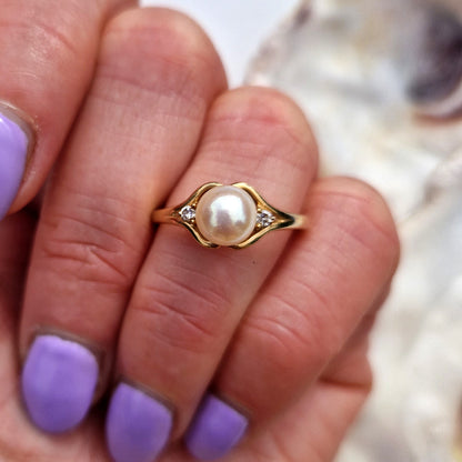 Vintage Pearl & Diamond Solitaire Ring