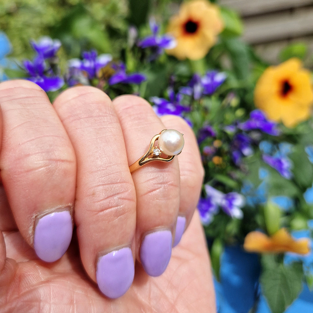 Vintage Pearl & Diamond Solitaire Ring