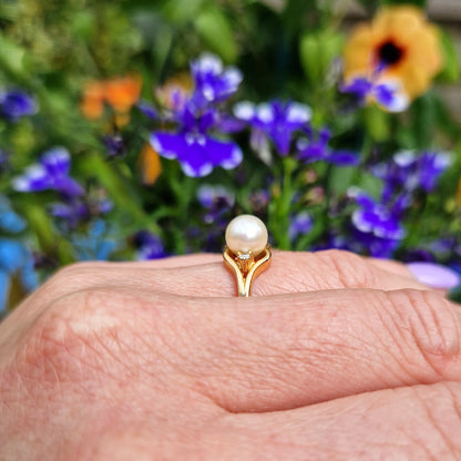 Vintage Pearl & Diamond Solitaire Ring