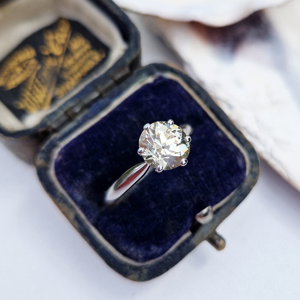 Vintage 1.03ct Diamond Solitaire Engagement Ring