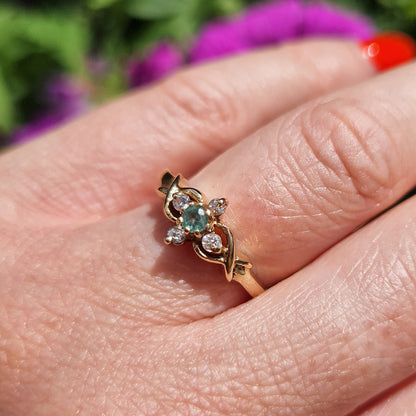 Vintage Emerald & Diamond Cluster Ring