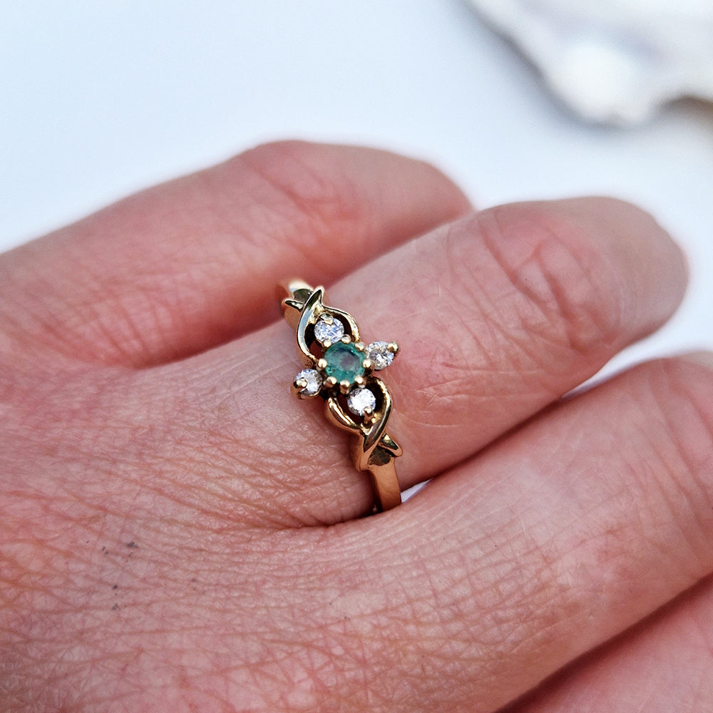 Vintage Emerald & Diamond Cluster Ring