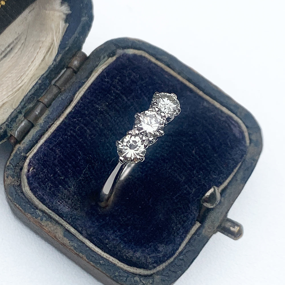 Vintage 0.75ct Diamond Trilogy Ring