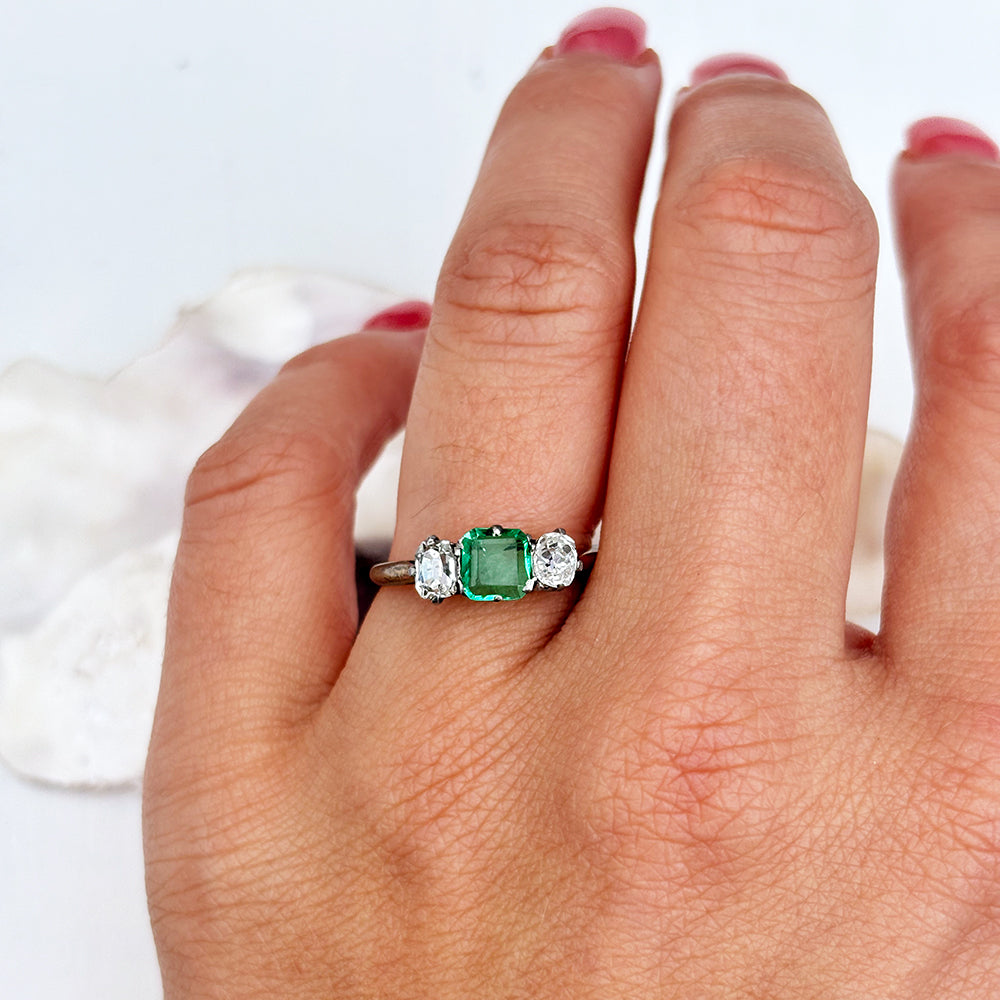 Antique 0.85ct Emerald & 0.50ct Diamond Trilogy Ring