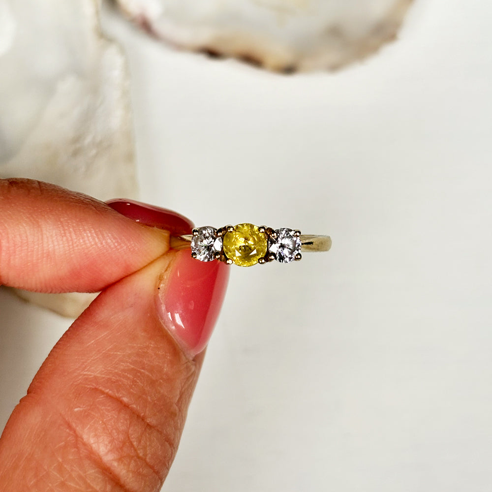 Vintage 0.50ct Yellow Sapphire & 0.40ct Diamond Trilogy Ring