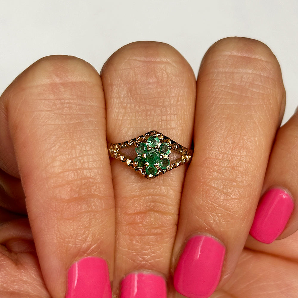 c1980's Vintage Emerald Cluster Ring