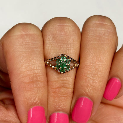 c1980's Vintage Emerald Cluster Ring