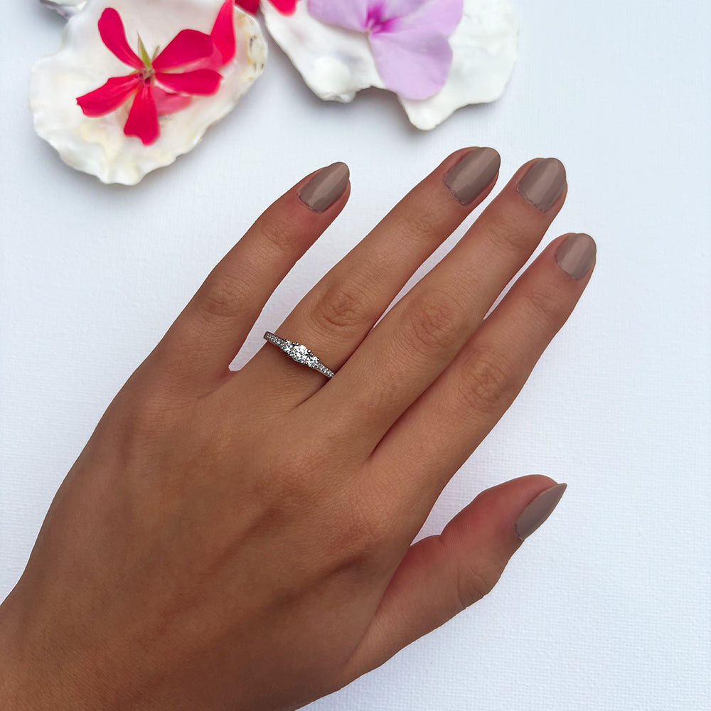 1999 Vintage Diamond Trilogy Ring