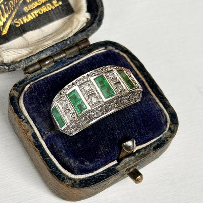 1999 Vintage Emerald & Diamond Cluster Ring