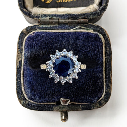 1986 Vintage 1.5ct Sapphire & 0.25ct Diamond Cluster Ring