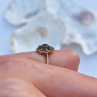 1992 Vintage Sapphire Floral Cluster Ring