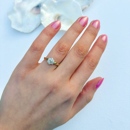 2003 Vintage Diamond Daisy Ring