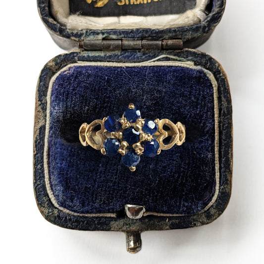 1981 Vintage Sapphire Floral Cluster Ring